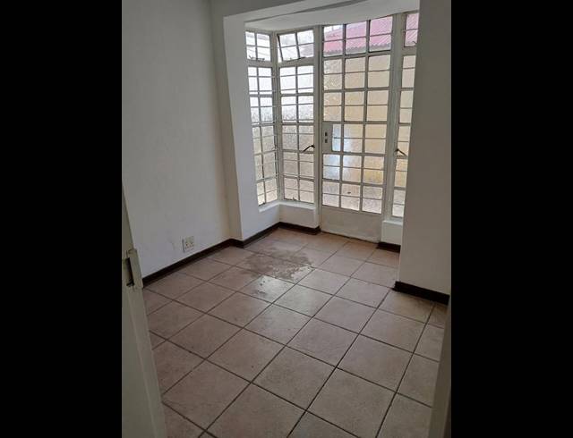 2 BEDROOM PROPERTY TO RENT IN BEZUIDENHOUT VALLEY
